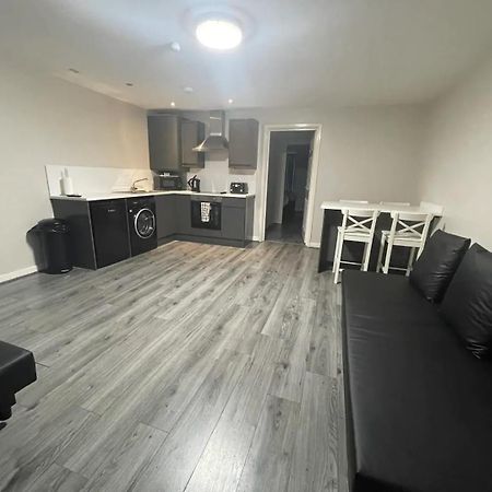 Ryan I Air I Bnb - 147-153 Mill Street - Free Parking Liverpool Exterior foto